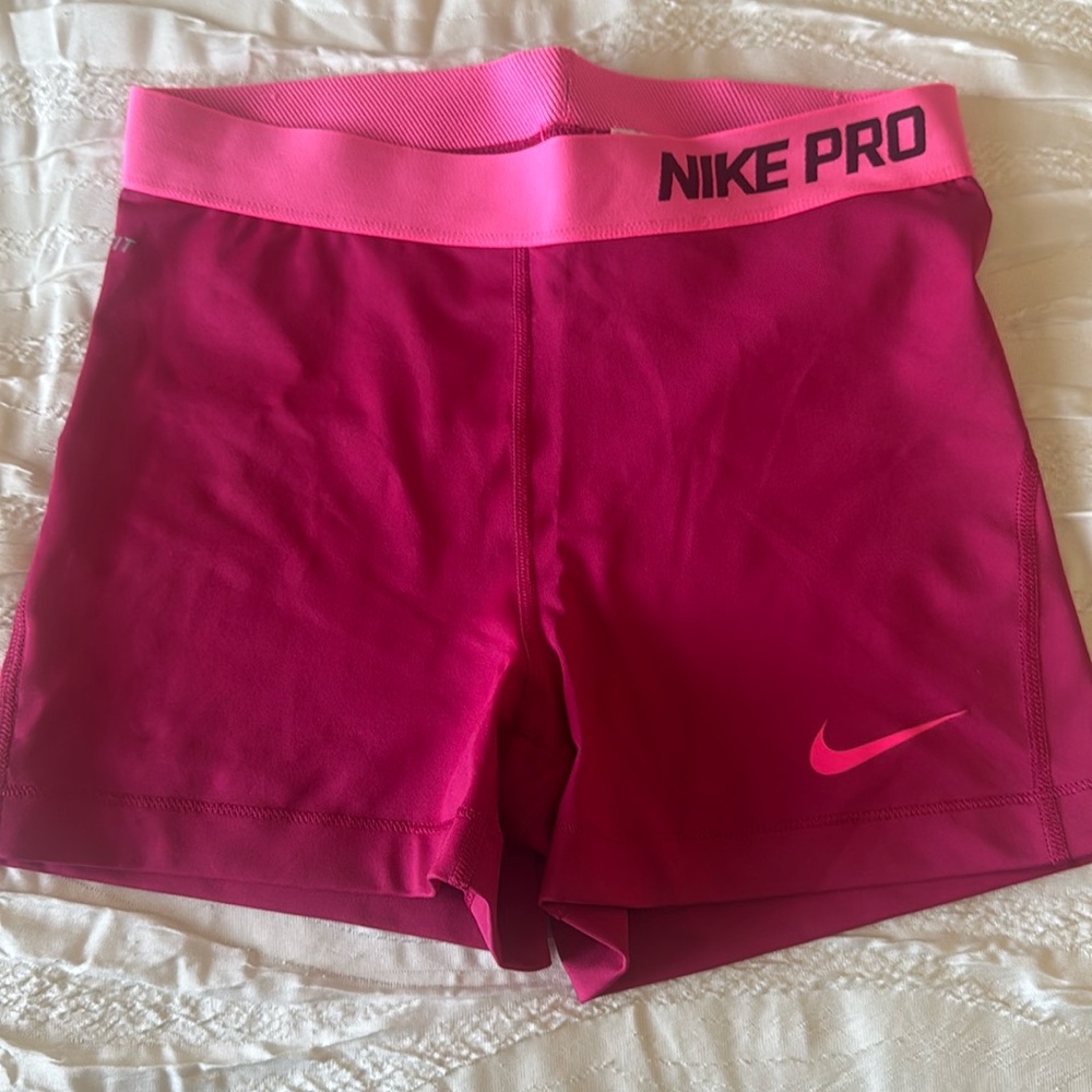 Women’s Nike athletic compression shorts. Gently worn